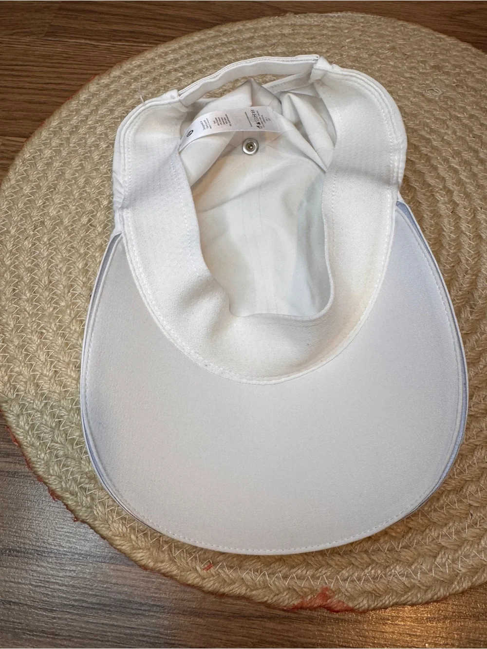 Lululemon Fast and Free Running Hat Women’s White One Size Spellout